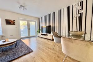 Lounge- click for photo gallery